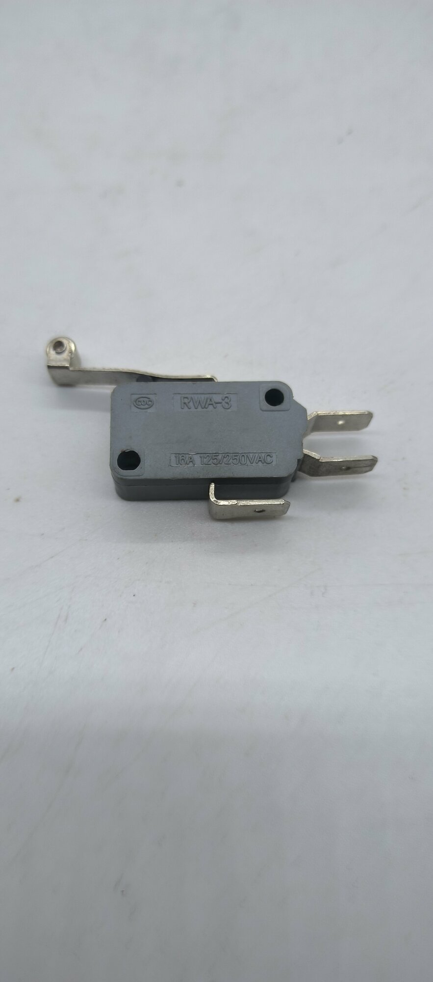 Микропереключатель концевой с роликом на рычаге KW11-7-1 16a 250vac — фото 2