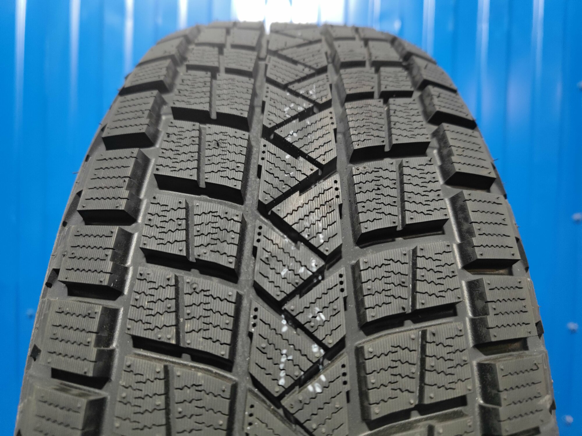 Шина TOURADOR WINTER PRO TSS1 235/55 R18 100T — фото 4