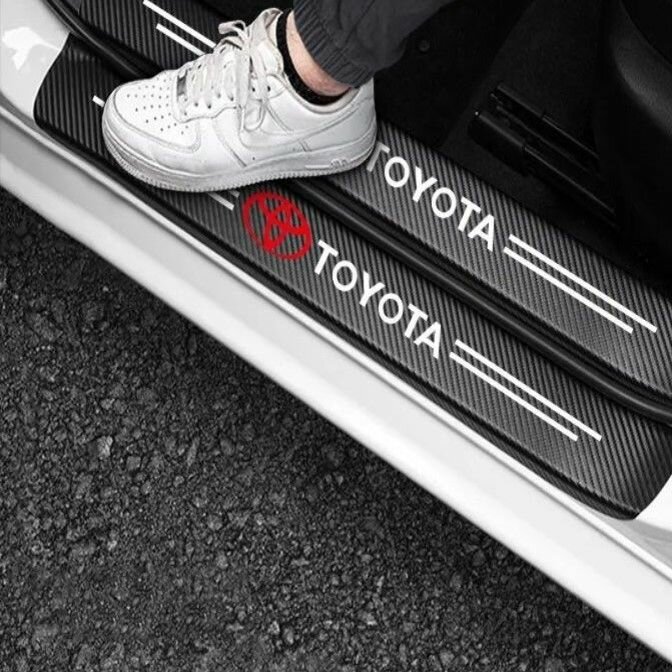 Накладки на пороги автомобиля Toyota / набор из 8 предметов (4 передних двери + 4 задних двери) — фото 1
