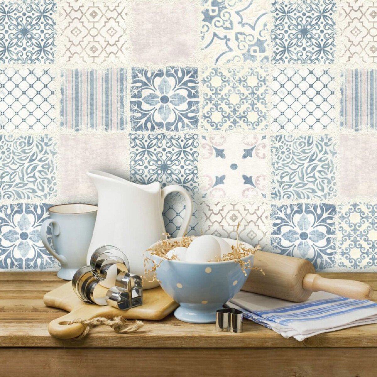 фото Виниловые обои Гомельобои Майолика 81 голубые 0,53х10,05 м