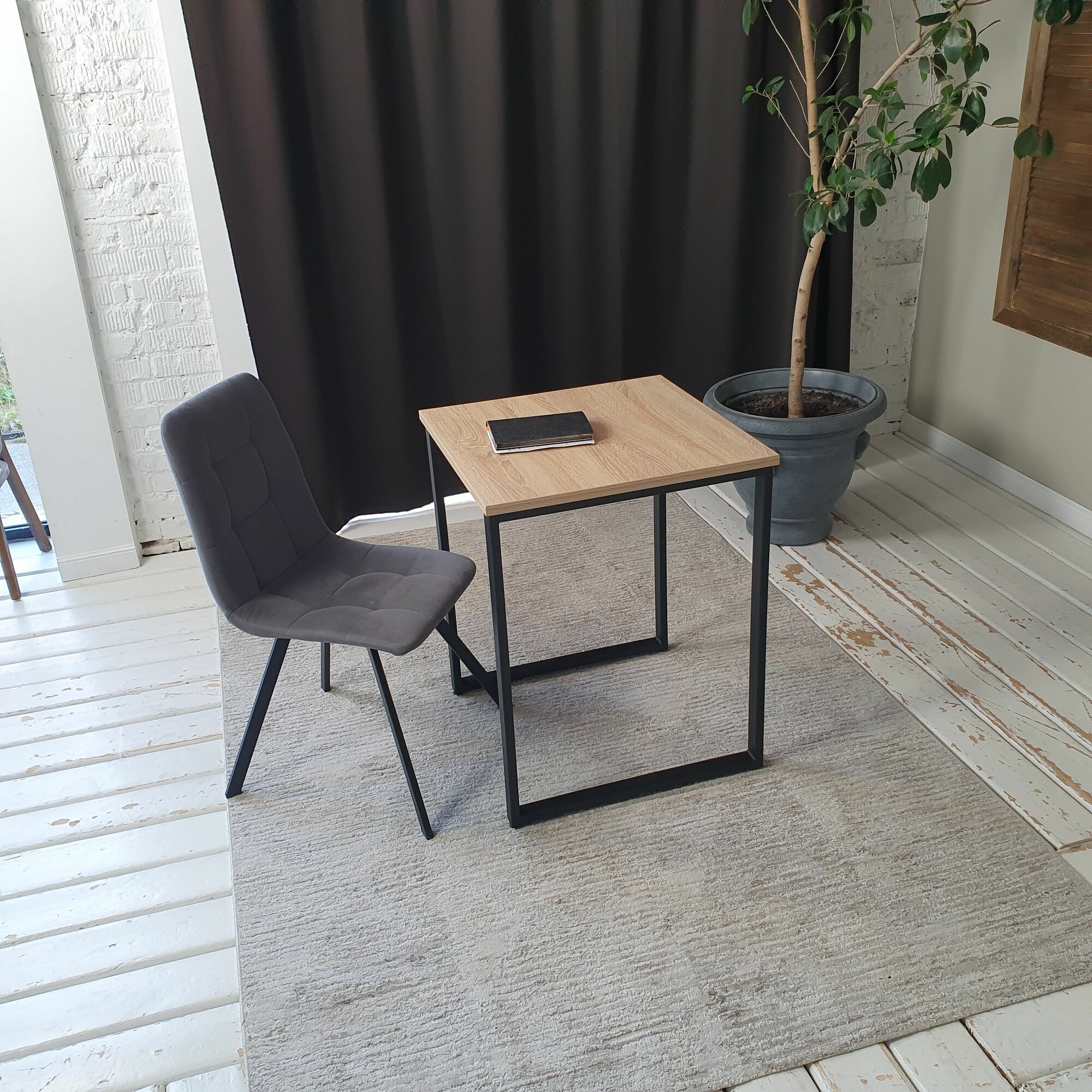 Письменный стол лофт Дуб 60*60 см. Черные ножки — фото 1