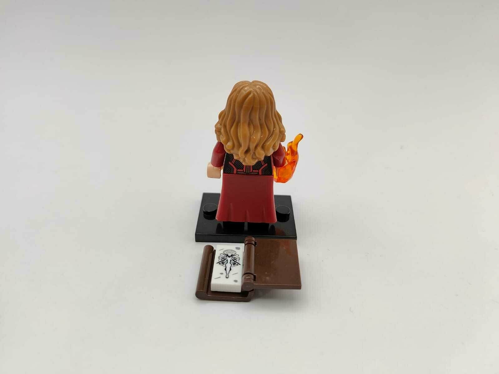 Минифигурка "Алая ведьма", фигурка из коллекции Marvel — фото 1