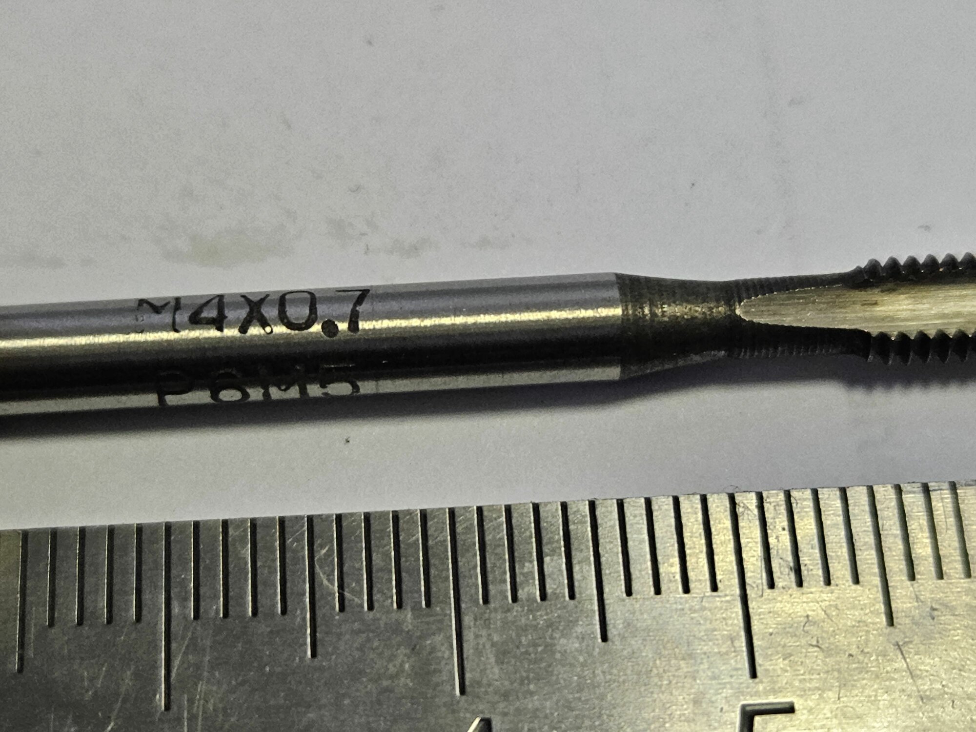 Метчик м/р М4х0,7 — фото 1