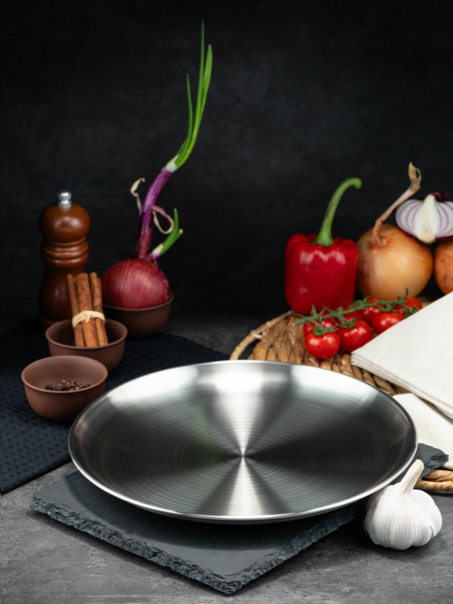 Поднос-тарелка сервировочная Jolly Kitchen круглый диаметр 30 см
