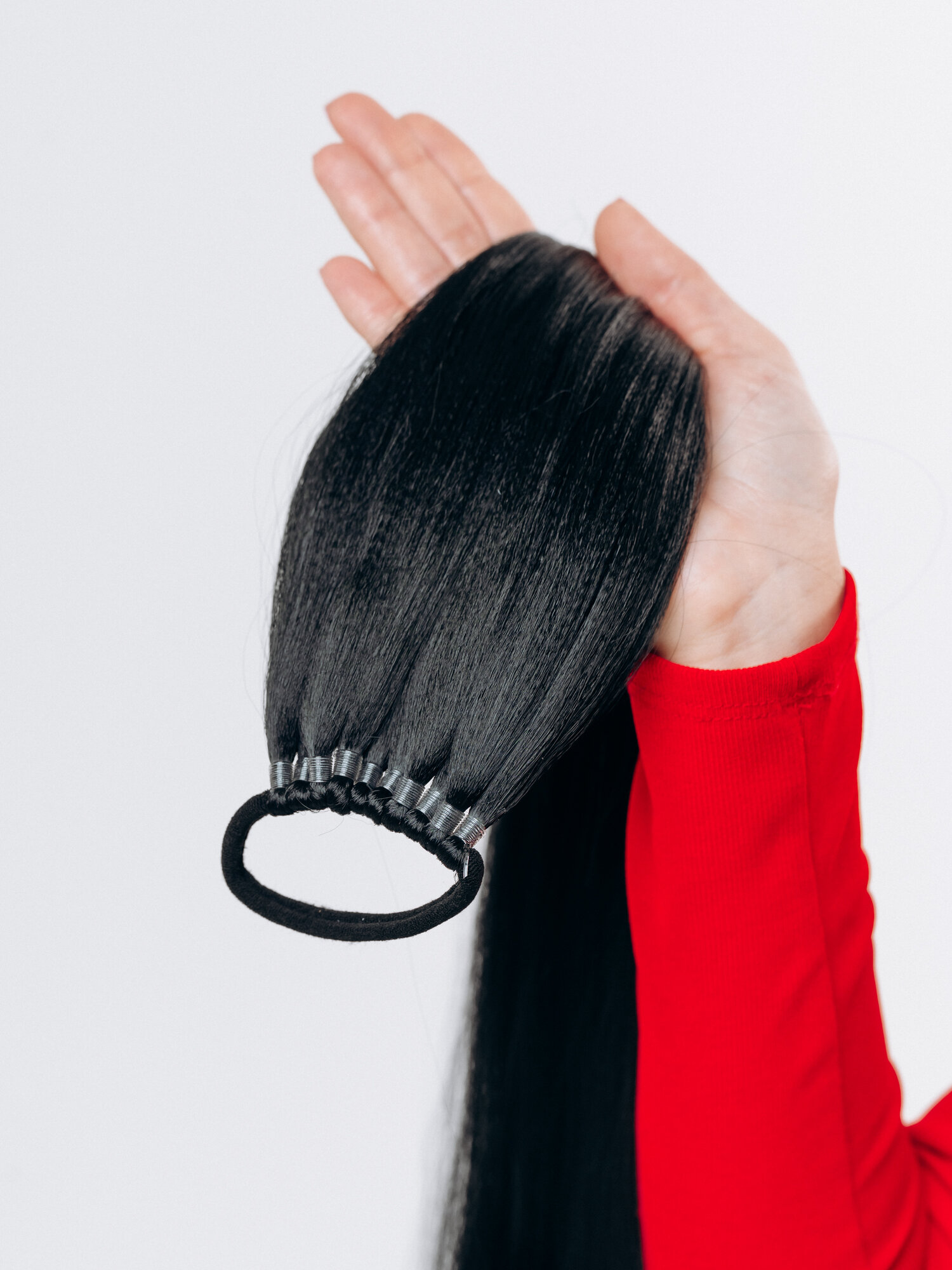 Хвост на резинке 10 прядей, 70 см, цвет черный, искусственные волосы — фото 1