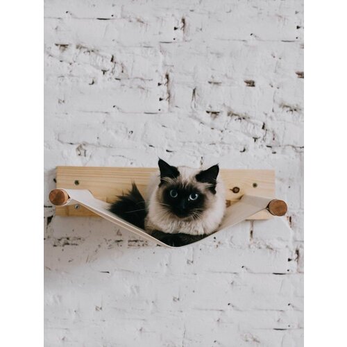 Гамак для кошки на стену