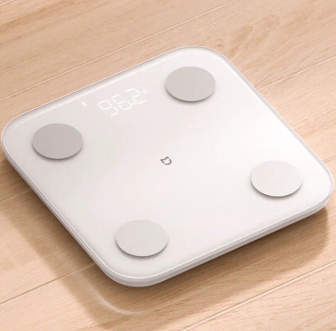 Умные весы Mijia Body Fat Scale S400 White (MJTZC01YM), Китайский регион приложения, закаленное стекло, белые — фото 1