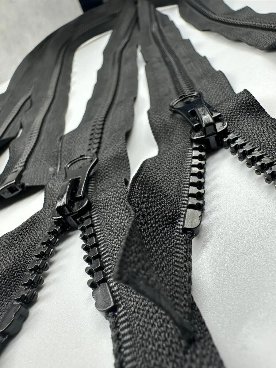 Молния трактор пластиковая №5 70 см 50 шт — фото 1