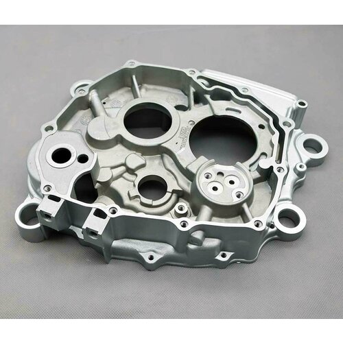 Картер двигателя правый 172fmm 8790₽