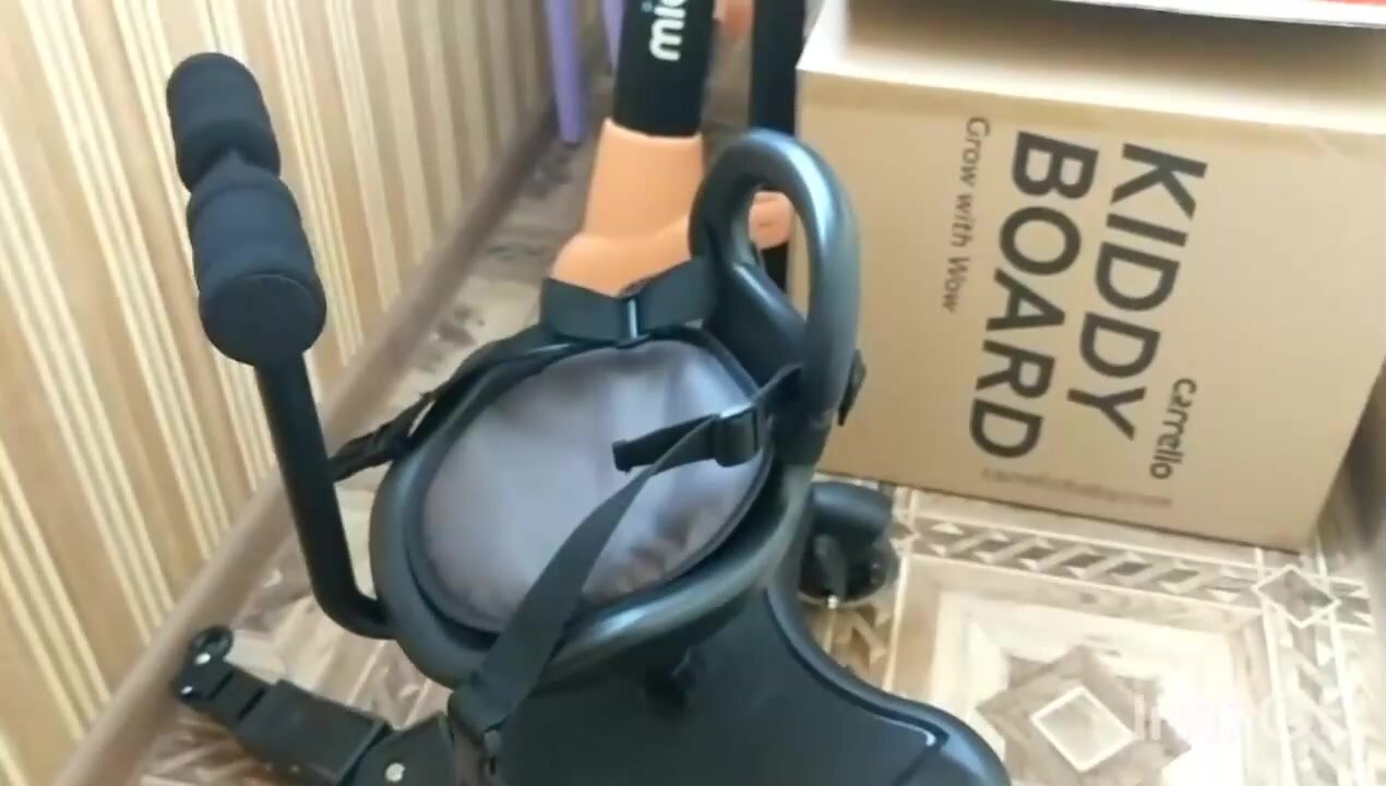 Подножка Carrello Kiddy Board для второго ребенка, универсальная, для прогулочных колясок — фото 1
