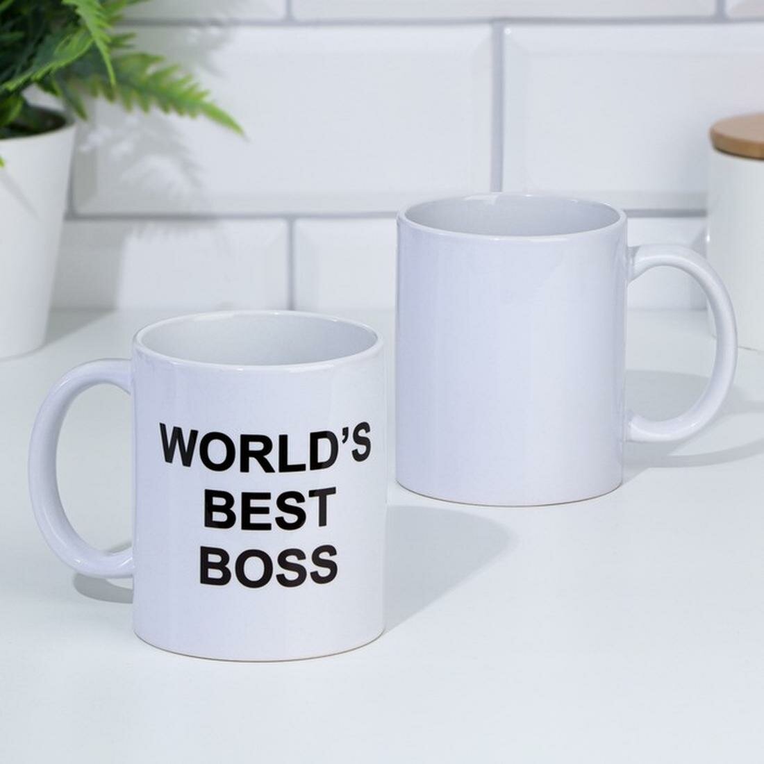 Кружка Дарим Красиво WORLD'S BEST BOSS, керамическая, 320 мл, белый/черный