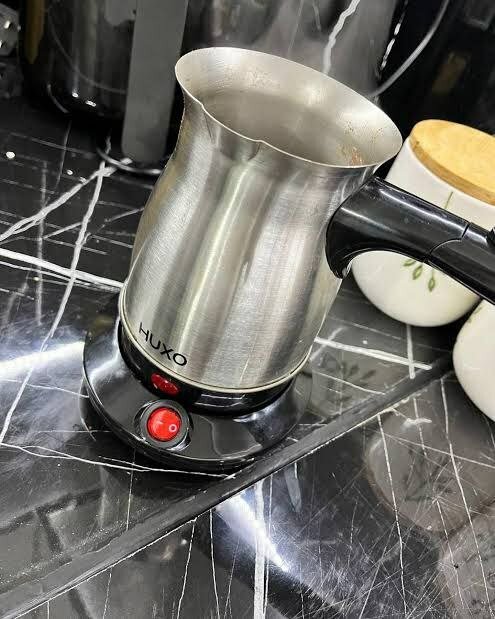 Электрическая турка HUXO HCM-05, мощность 800 Вт, для кофе по-турецки, одновременное приготовление 4-6 чашек — фото 1