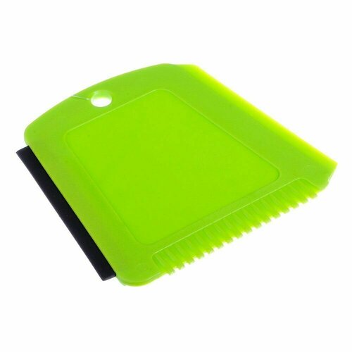 Скребок зимний квадратный с водосгоном 11 8см 209₽