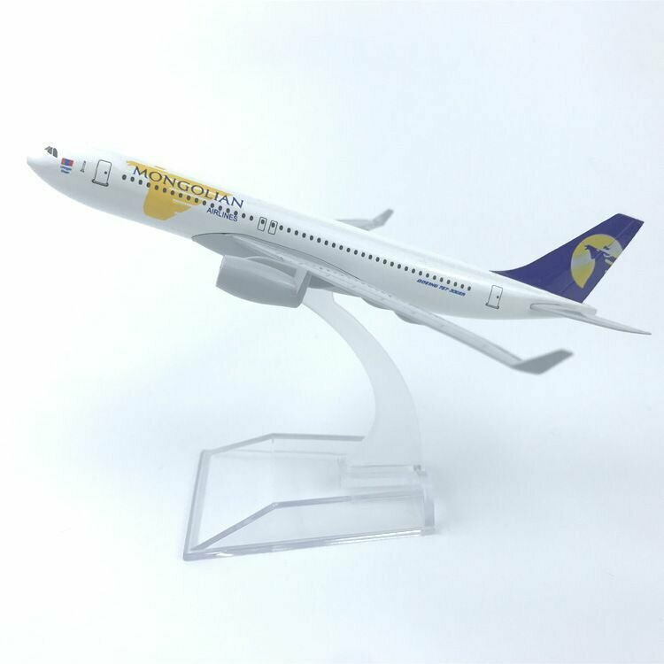 Металлическая модель самолета Boeing 767 Mongolian Airlines