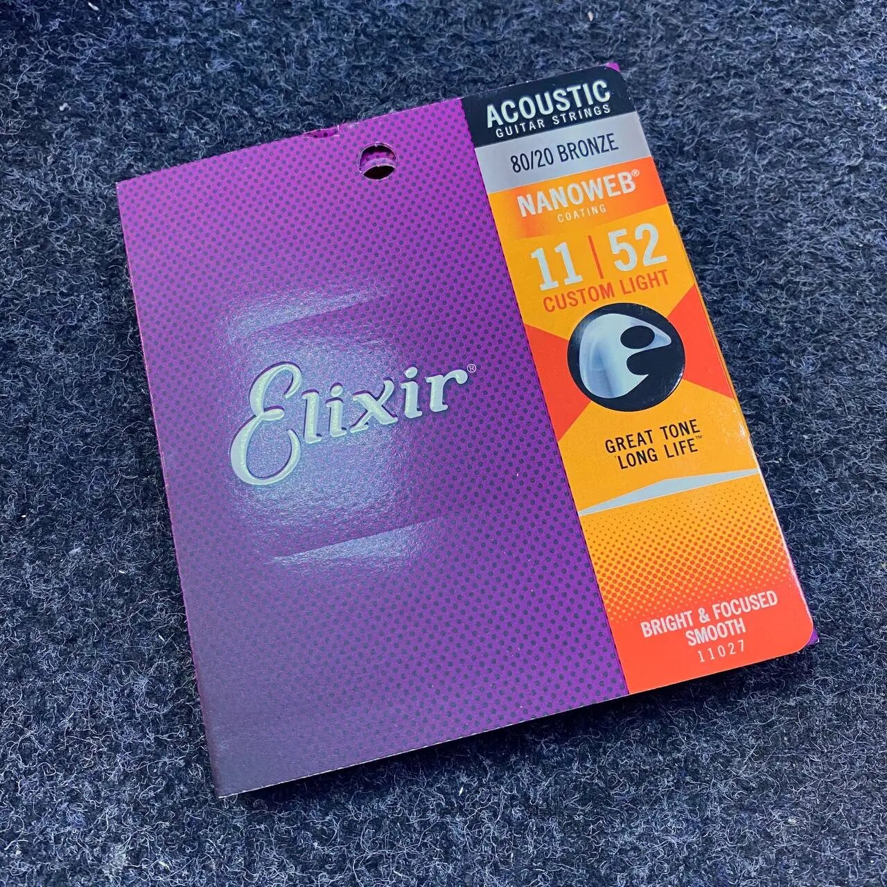 Струны для акустической гитары Elixir Nanoweb 11027 11-52, бронза — фото 1