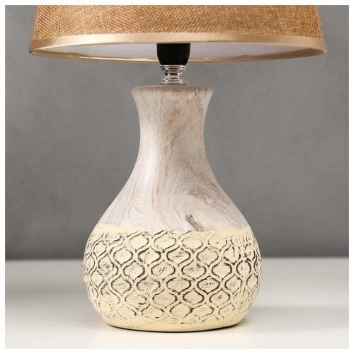 фото Лампа настольная risalux е14, 40 вт, бежевый, 25*25*38,5 см