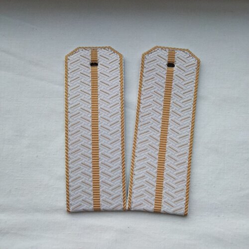 Погоны ФТС младшего офицерского состава (нового образца) 14 бел