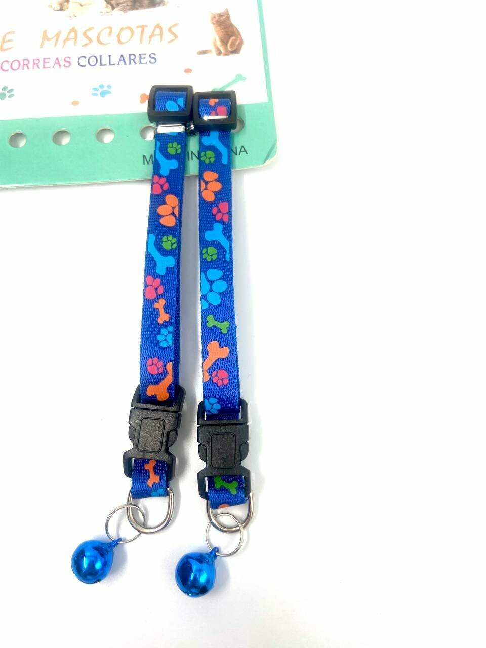 фото Ошейник "Лапки" 1х31см, с бубенчиком серый для собак и кошек комплект 2шт