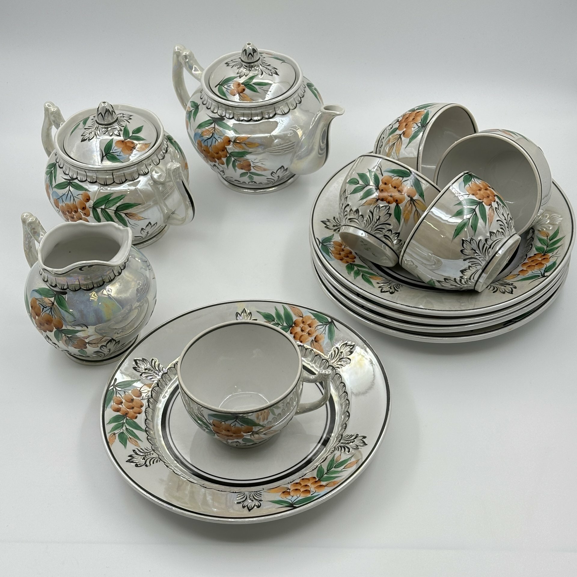 фото Набор чайный "Рябина" на 5 персон (13 предметов), фарфор, роспись, люстр, золочение