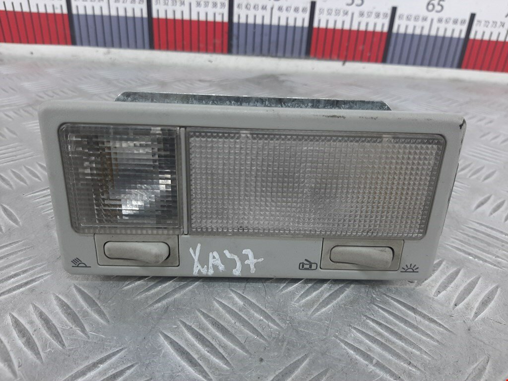 Плафон салонный Skoda Octavia 1U 7M3947105 арт. 1718046