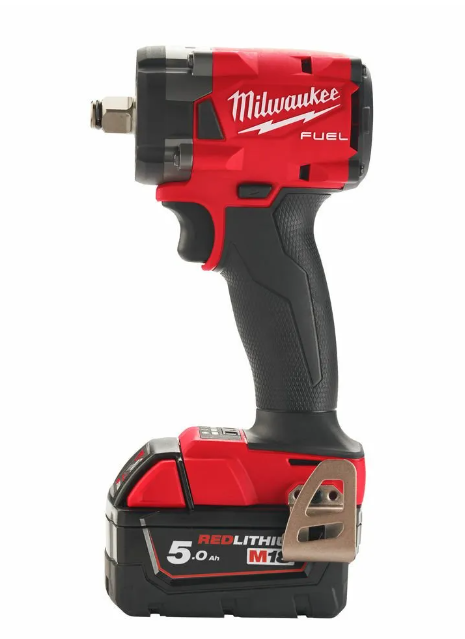 Гайковерт Milwaukee M18 FIW2F12-502X 4933478444 (с 2-мя АКБ, кейс)