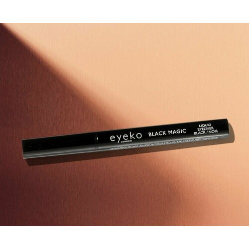 Жидкая подводка для глаз мини-формат EYEKO London Black Magic liquid eyeliner BLACK/NOIR 0.3ml