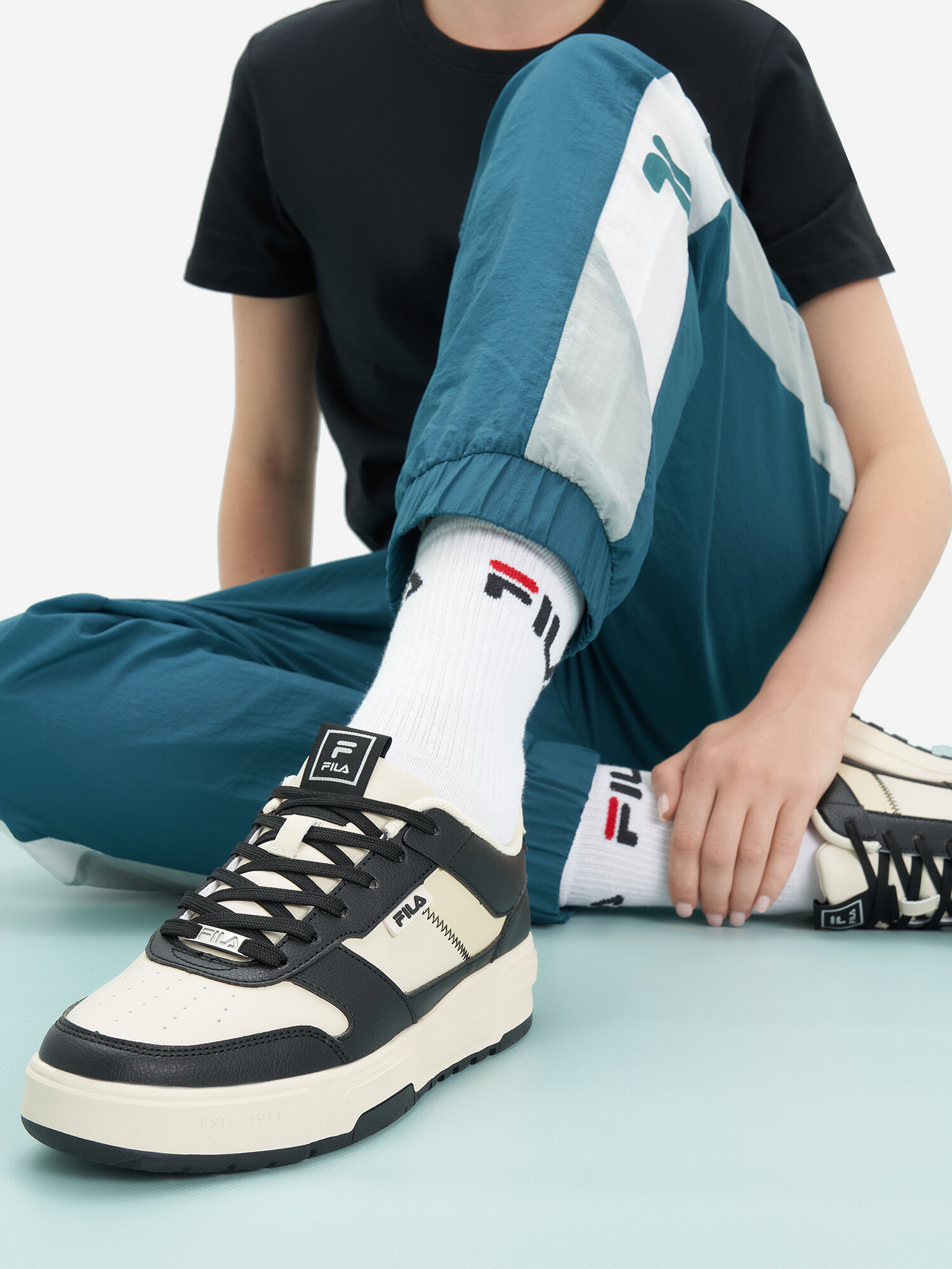 Кеды Fila FX-1000 LOW W, размер 37, черный/бежевый