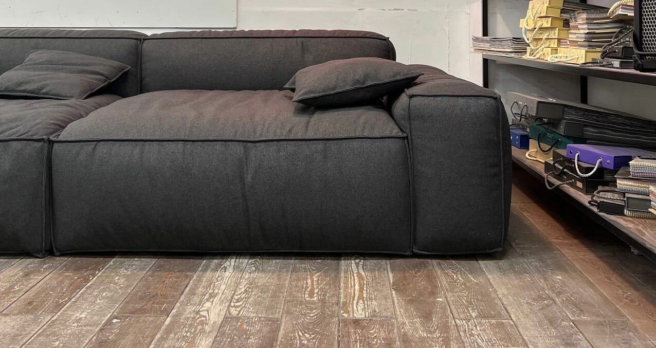 фото Диван модульный Онда для дома, для гостиной, темно-серая рогожка, Банда Мастеров, Россия, глубина оттоманки 120см