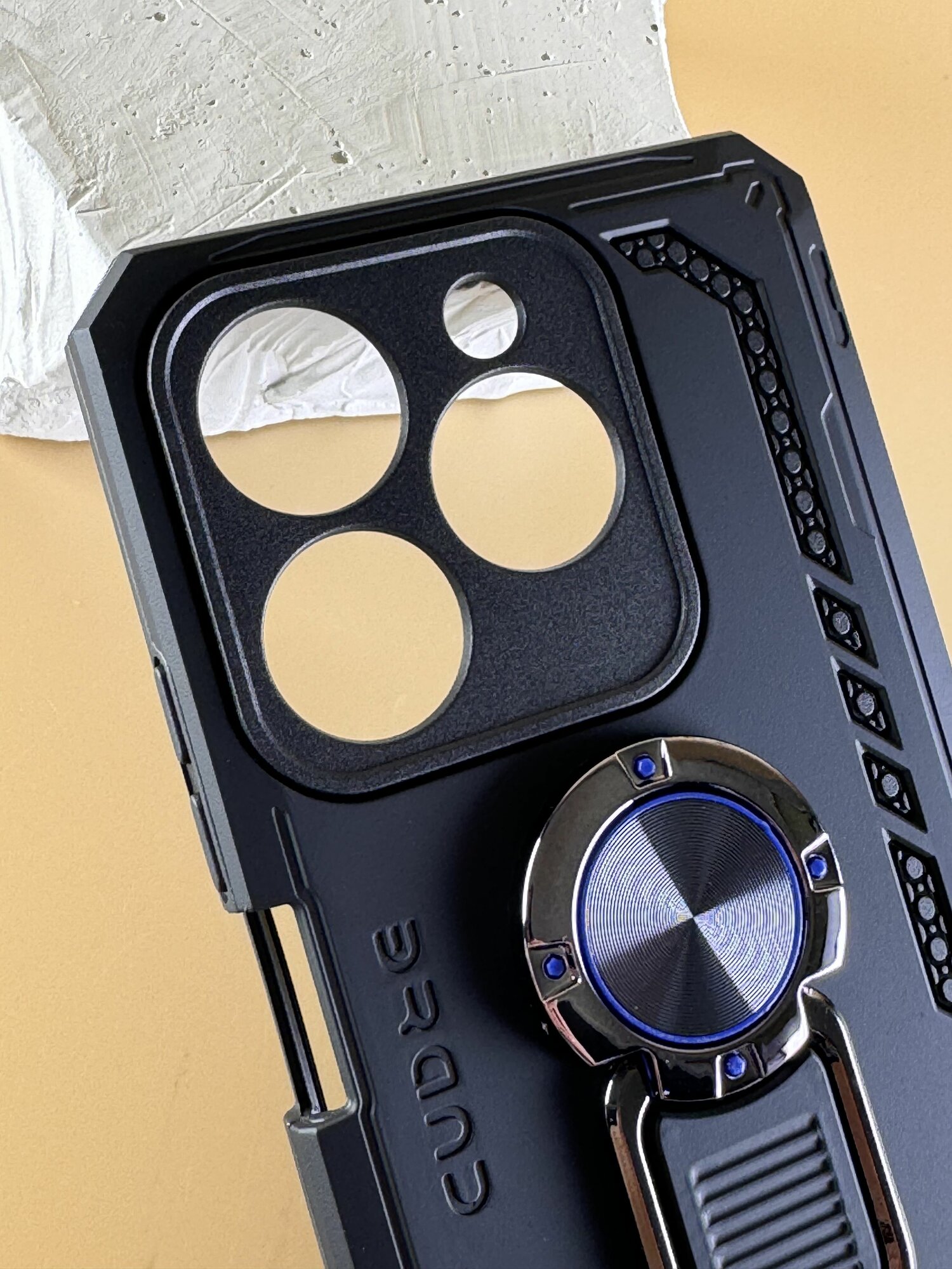Чехол на Realme C61/ Realme C63 (Чехол Реалми С61, Реалми С63) с защитой камеры, противоударный, ударопрочный, усиленный с кольцом, черный — фото 1