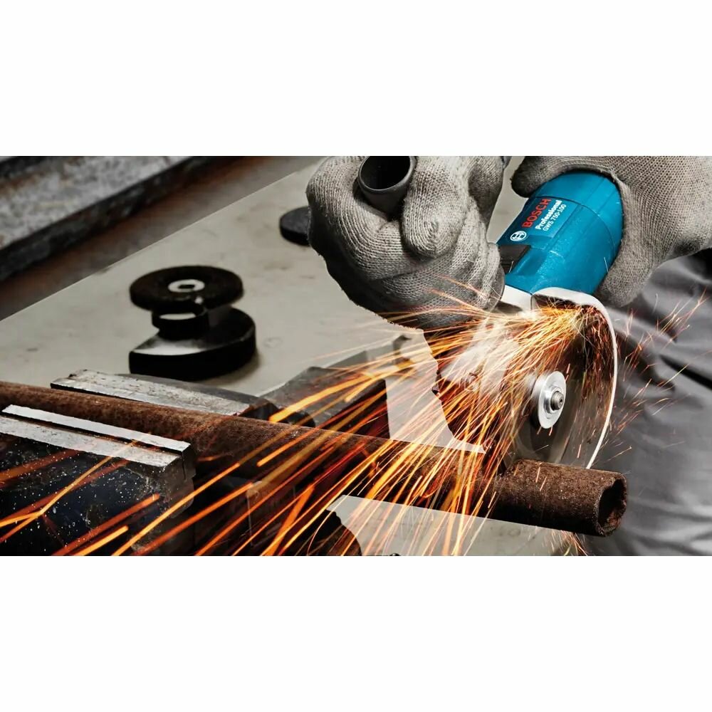 УШМ БОШ Professional GWS 750-125 2012829 750 Вт 125 мм