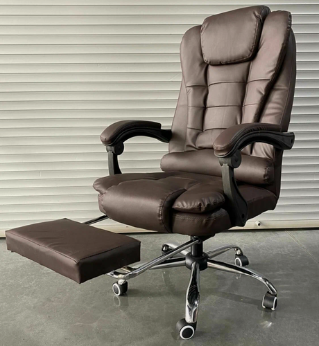 Изображение товара Кресло руководителя игровое кожаное с вибро-массажем прорезиненными колесами