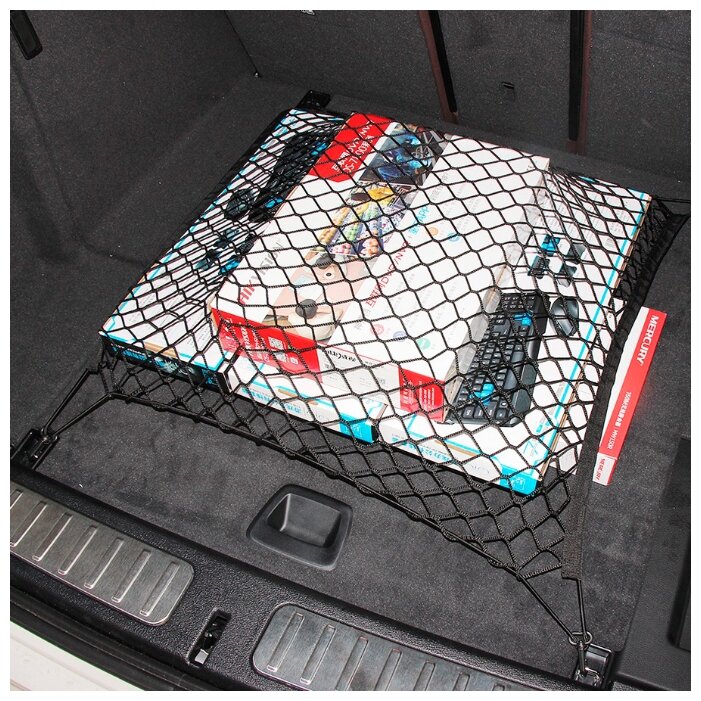 Сетка органайзер в багажник для автомобиля 70x70 на карабинах InnoZone