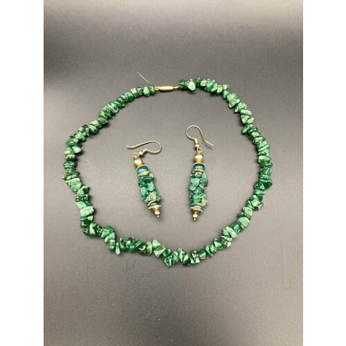 Набор из бус и сережек, поделочный камень, 1970-2010 гг.