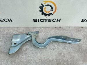 Петля капота левая Mercedes Benz B-Class W246 W242 A2468800328