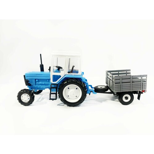 Трактор МТЗ-82 (пластмасса, голубой ) с прицепом 1:43 160008 01 трактор мтз 82 пластмасса голубой с прицепом 1 43 160008 01