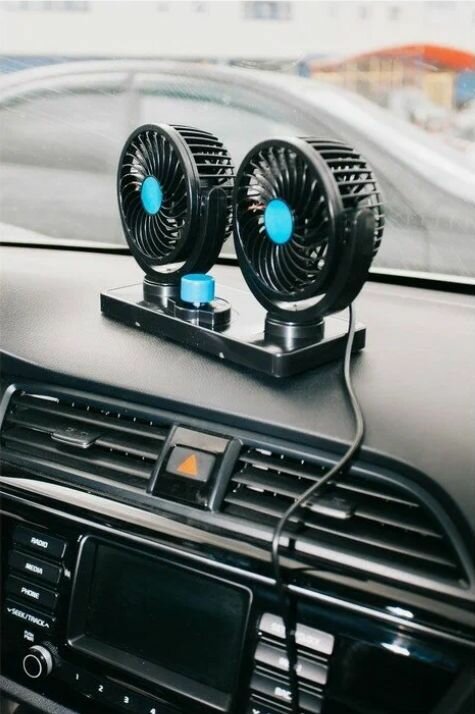 фото Двойной вентилятор в автомобильный салон 12V, цвет черный, 20х16,3 см