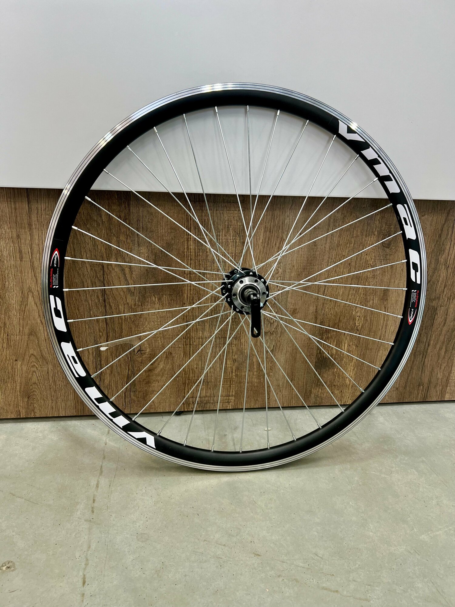 DT Swiss M1900 Spline CL 27 5
