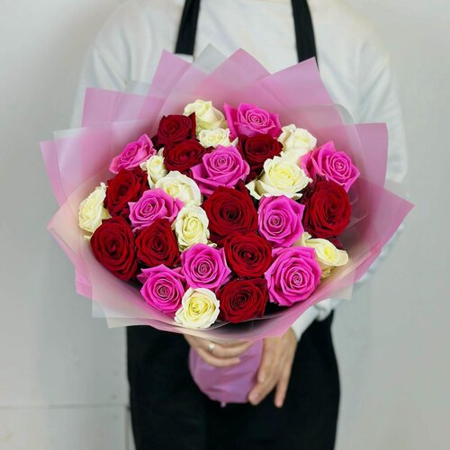 Изображение товара Букет Rybe-Flowers, 29 роз, монобукет, на стеблях, в пленке, 40 см