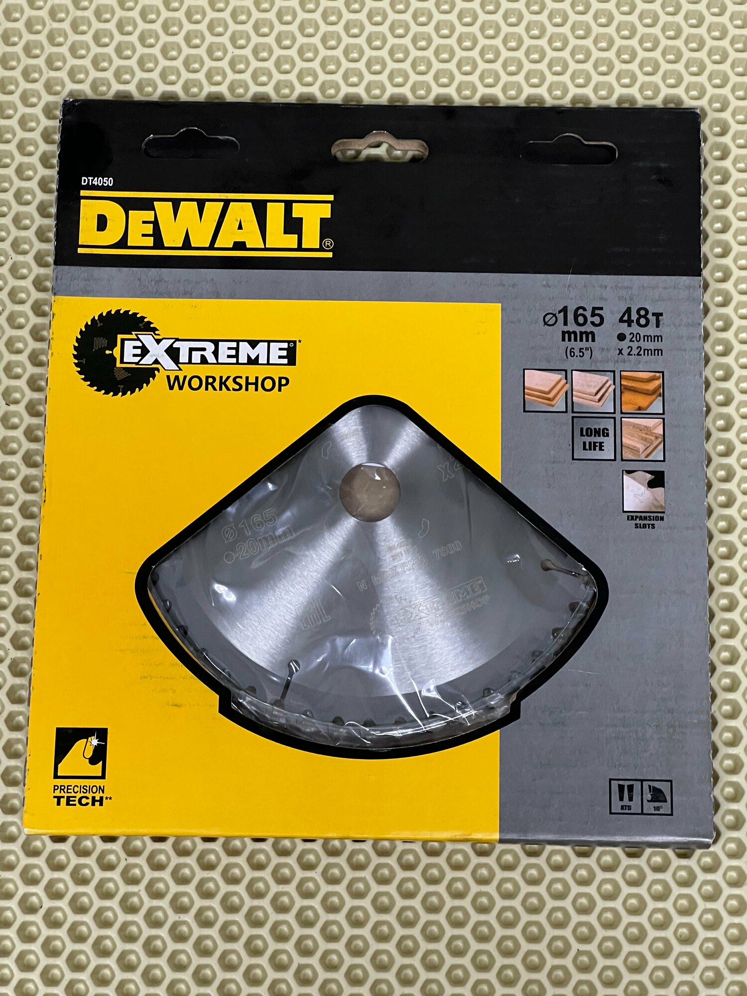 Пильный диск Dewalt Extreme Workshop 165x20 48T
