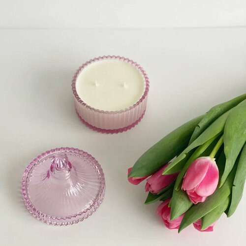 Свеча ароматическая розовая Тюльпан и ревень