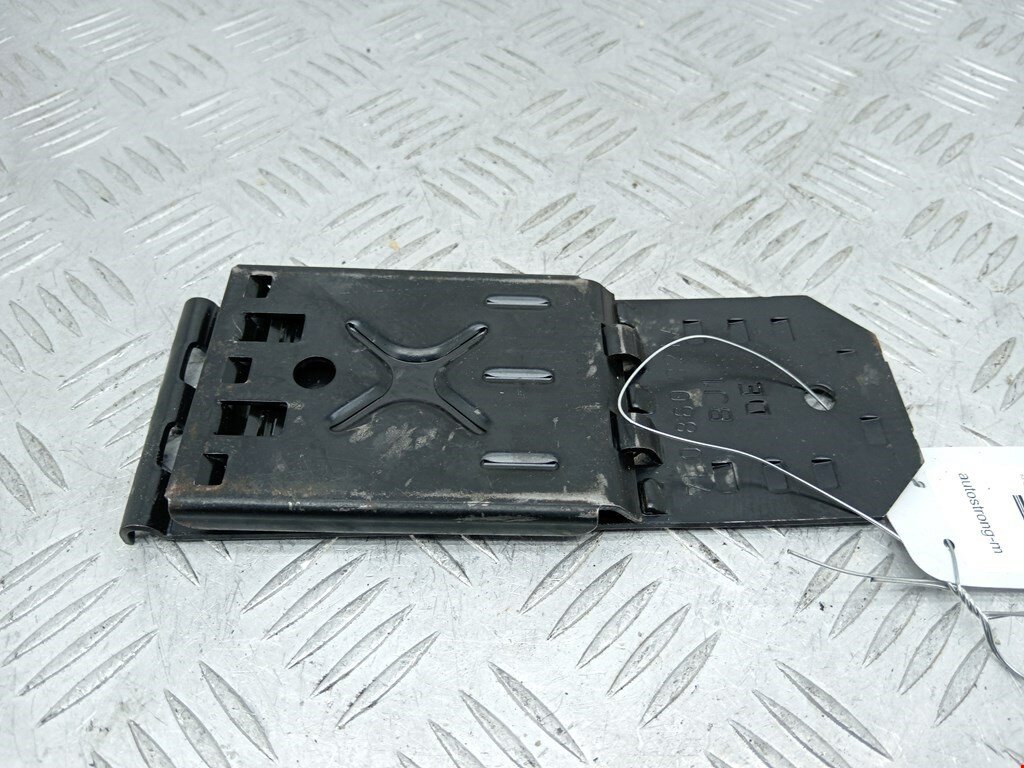 Упор противооткатный Porsche Cayenne (955/957) 7L0860321A арт. 1766760
