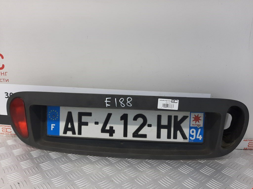 Накладка декоративная (молдинг) крышки (двери) багажника Renault Scenic 1 7701046761 арт. 937776