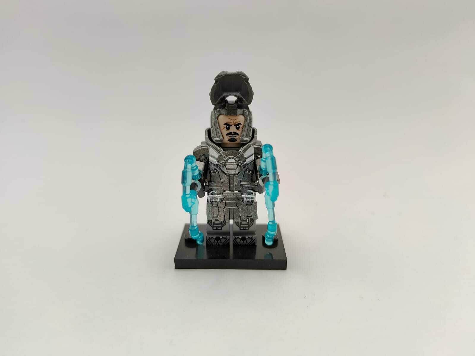 Минифигурка "Хлыст", фигурка из коллекции Marvel — фото 1