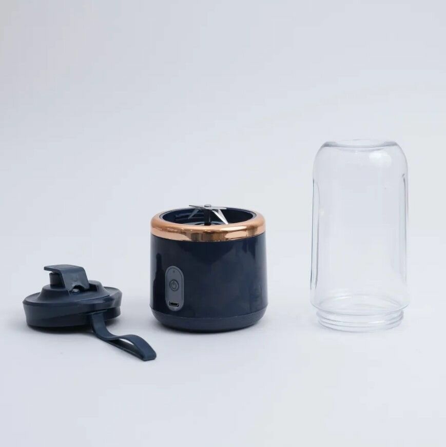 Блендер портативный беспроводной с чашей / Смузинатор с USB зарядкой - фотография № 8