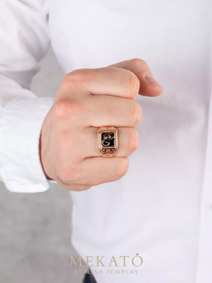 Печатка МЕКАТО, размер 19, черный, золотой — фото 1