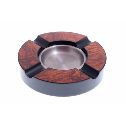 Урна от Формула-Табака, Орех