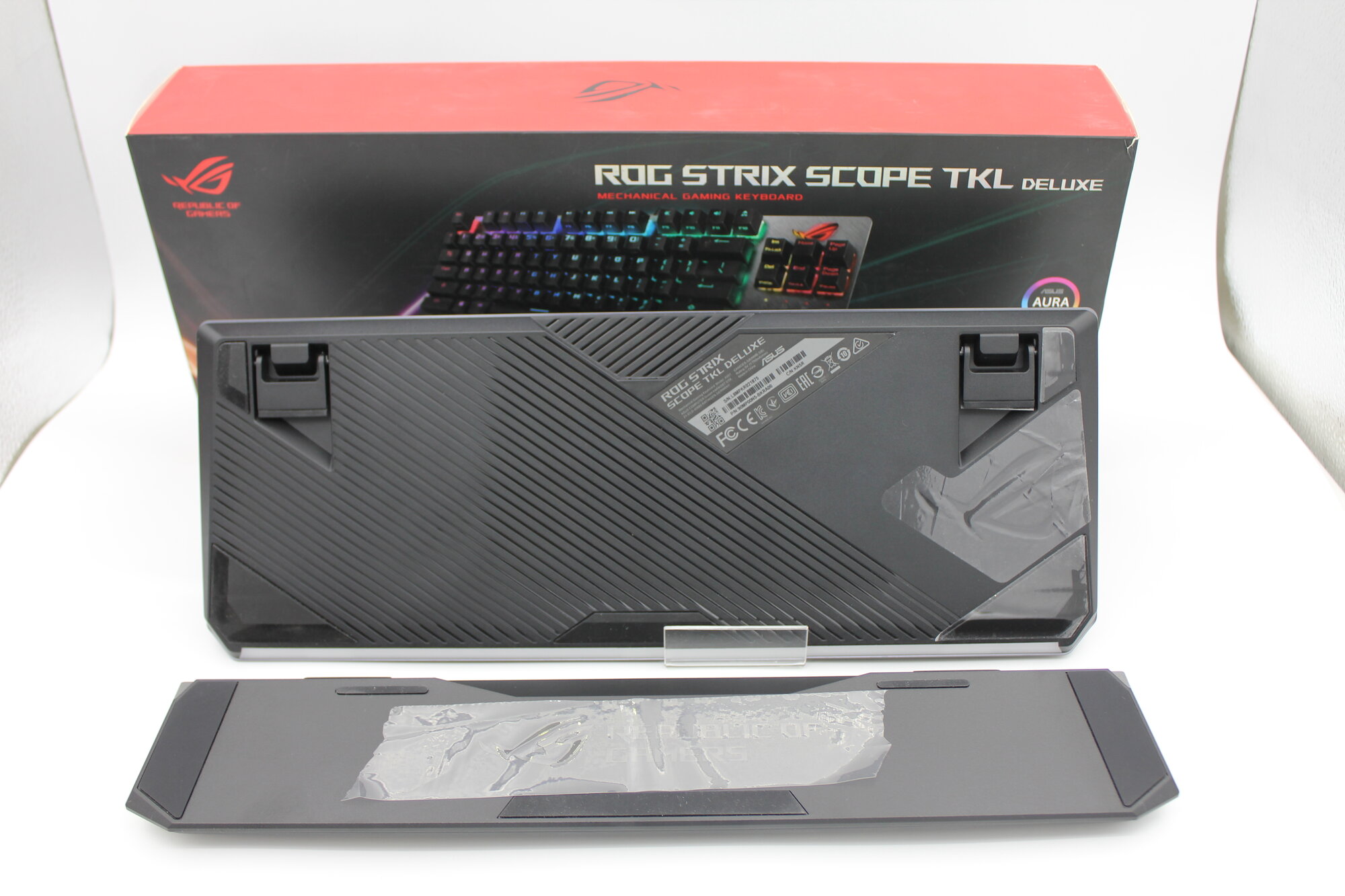 Игровая клавиатура ASUS X801 ROG STRIX Scope TKL (90MP00N5-BKRA00) — фото 1