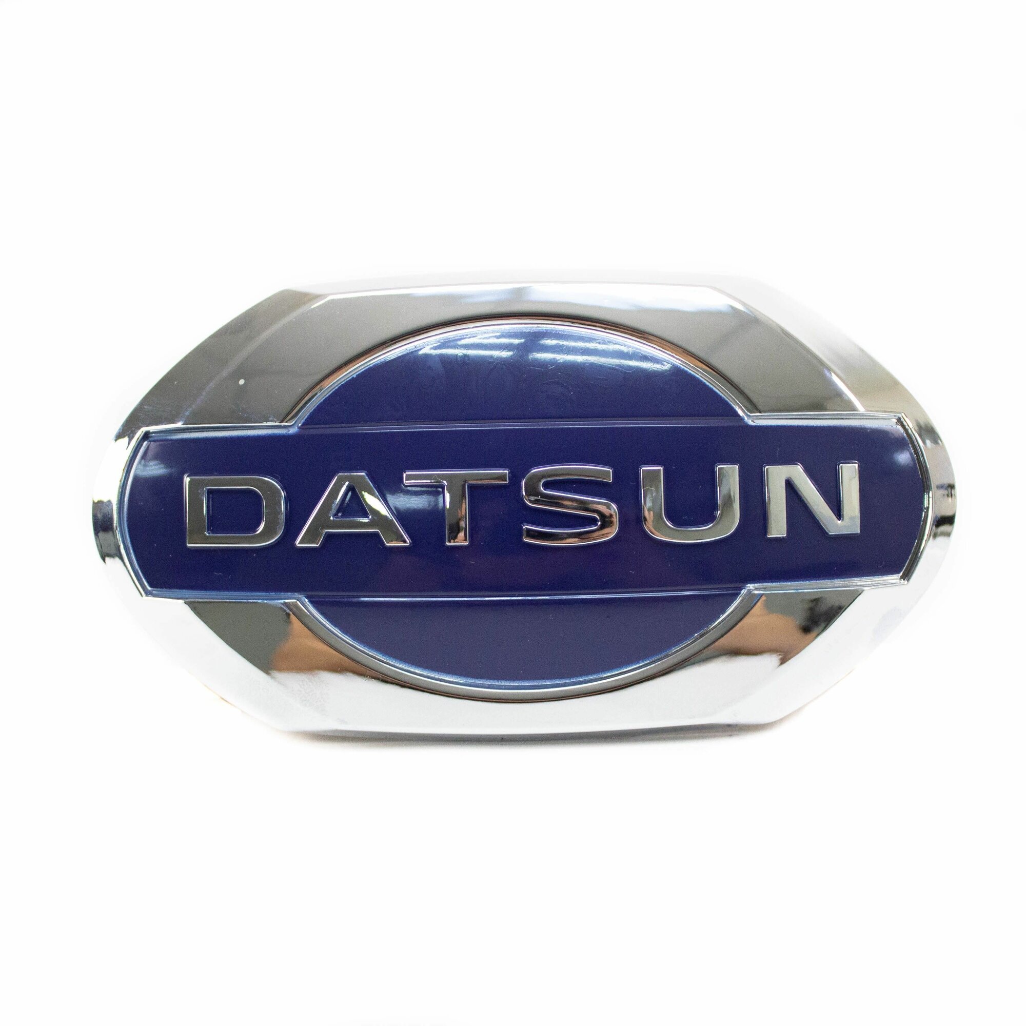 Эмблема Датсун шильдик DATSUN на решетку радиатора on-Do, mi-Do аналог 1 шт.