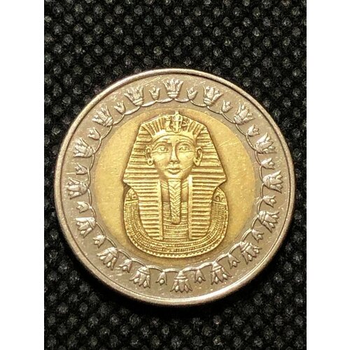 Монета Египет, 1 Фунт 2008 год Золотая маска Тутанхамона, Сфинкс 3-4 монета египет 1 фунт 2008 год золотая маска тутанхамона сфинкс год 2 8