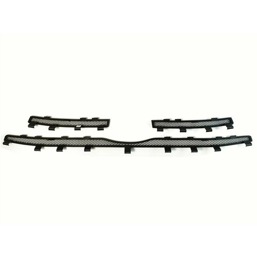 Защитная декоративная сетка/решетка радиатора на переднем бампере от «arrow 11» для Lada Largus 2021-n. V.